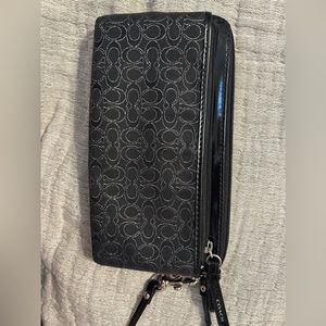 Coach black/silver wristlet wallet